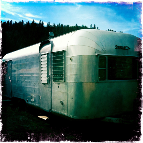 '57 Streamline trailer