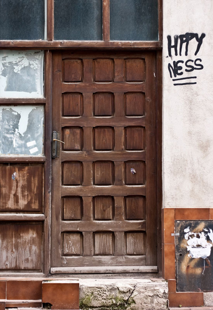 door to hppyness door to hppyness